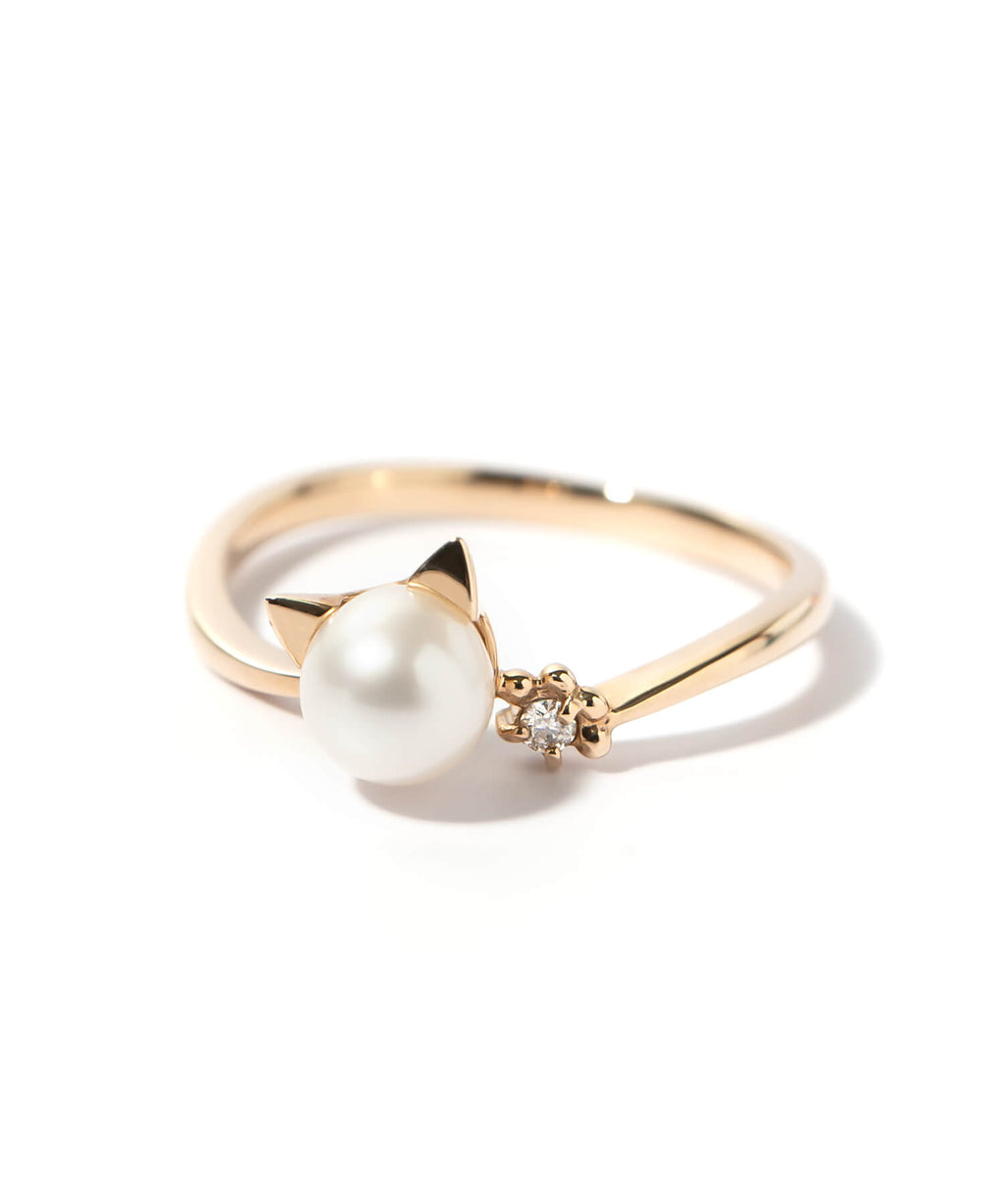 10K Gold Pearl and Diamond Cat Ring | FORTUNA-CAT