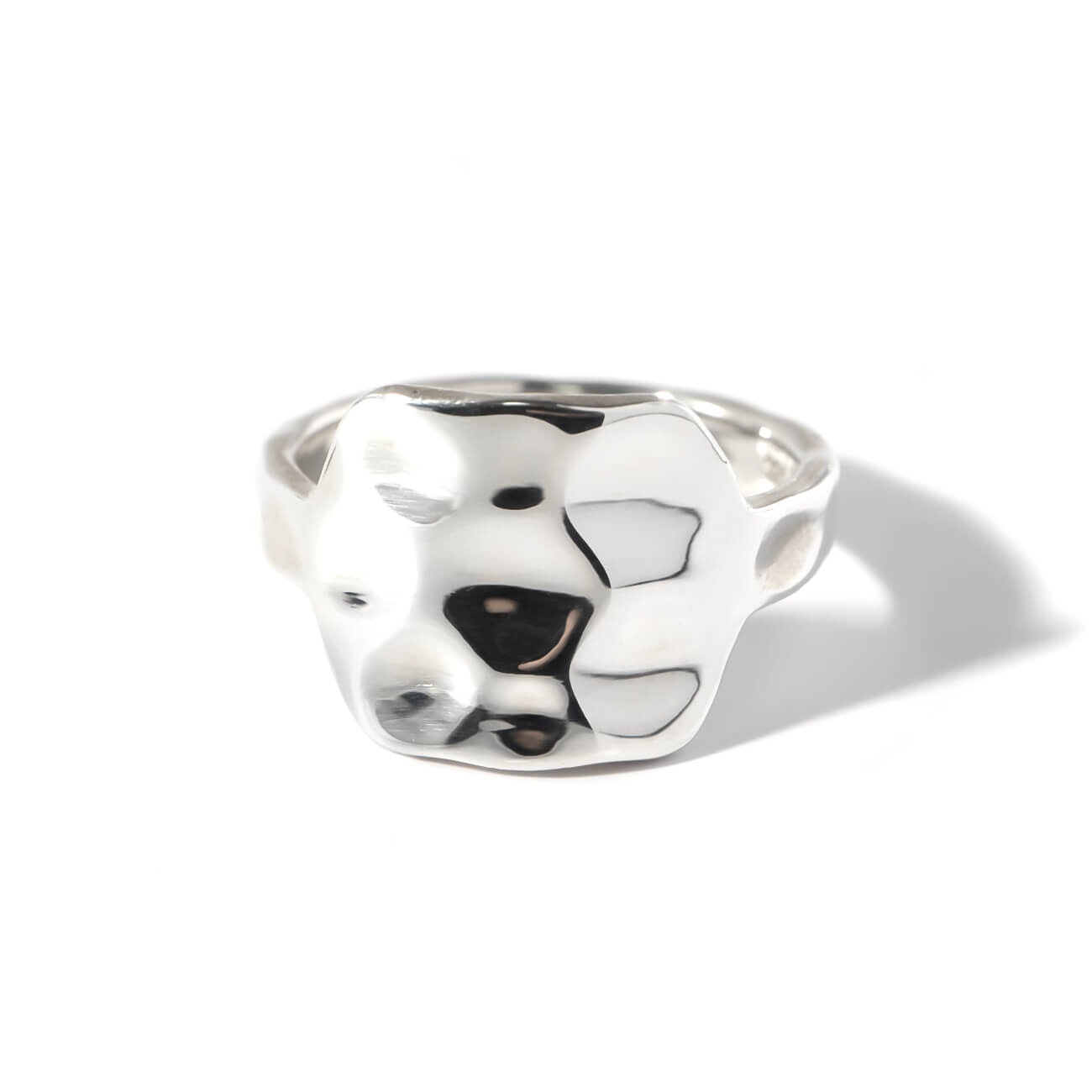 18K Gold Plated Sterling Silver Hammer Finish Flat Ring | OLIEOLIE