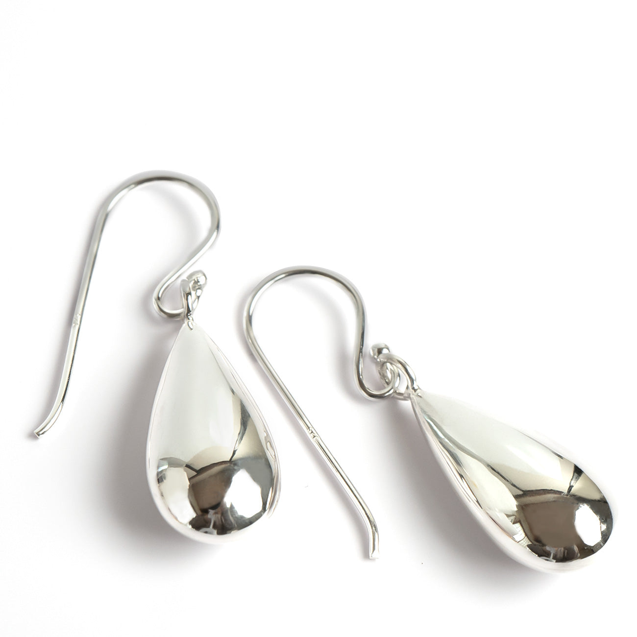 18K Gold Plated Sterling Silver Dangle Drop Pierce | QATRA