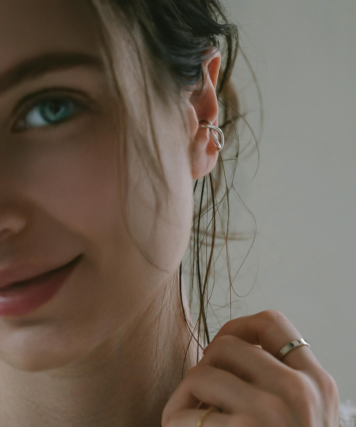 18K Gold Plated Sterling Silver Cross Line Earcuff | XIRA