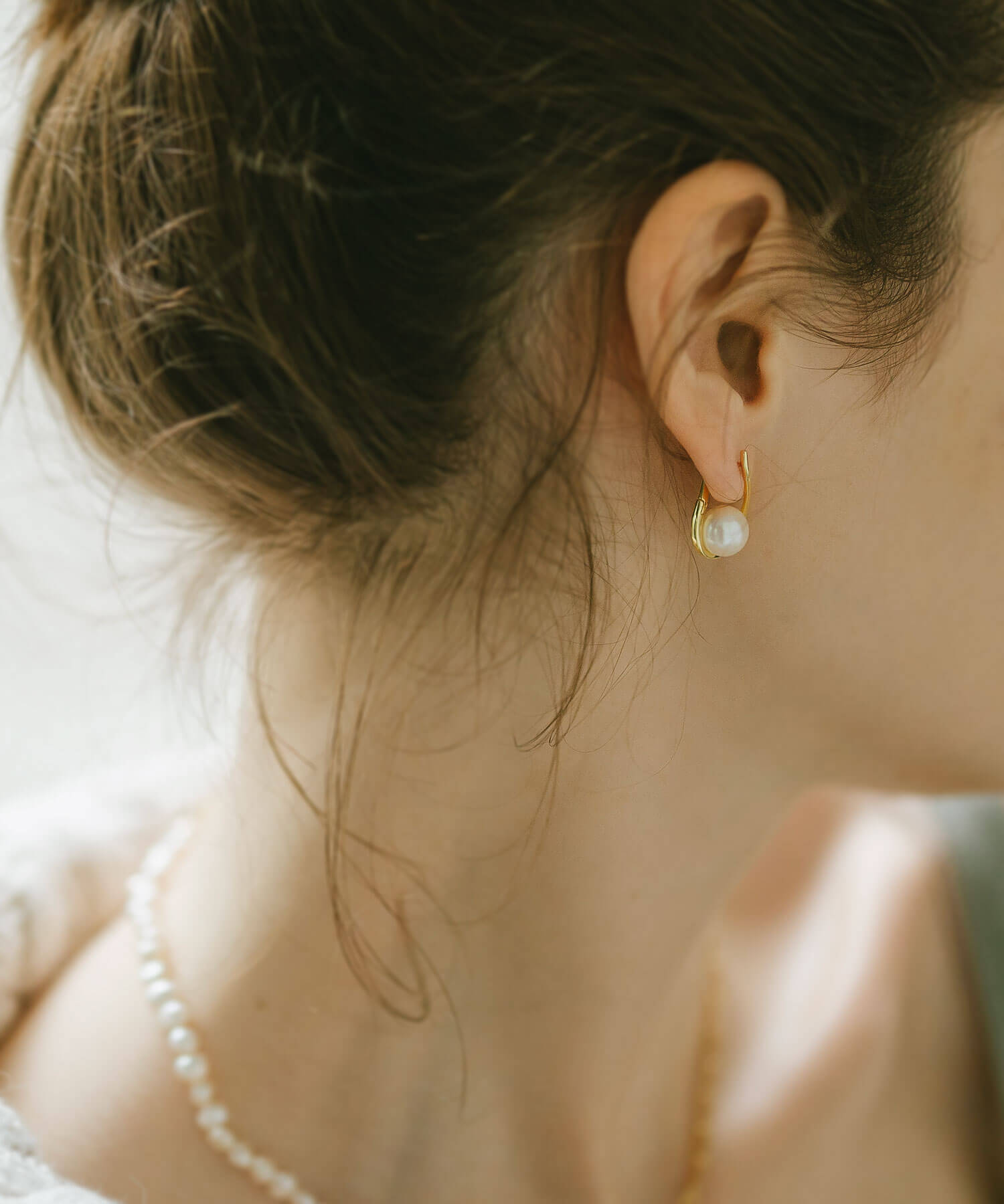 18K Gold Plated Sterling Silver Drop Pearl Earrings | AFRIZO-FYRA