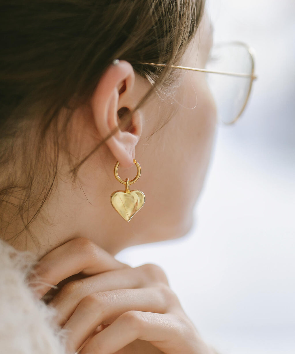 Plump Heart Hoop Earrings | MELLOW HEART