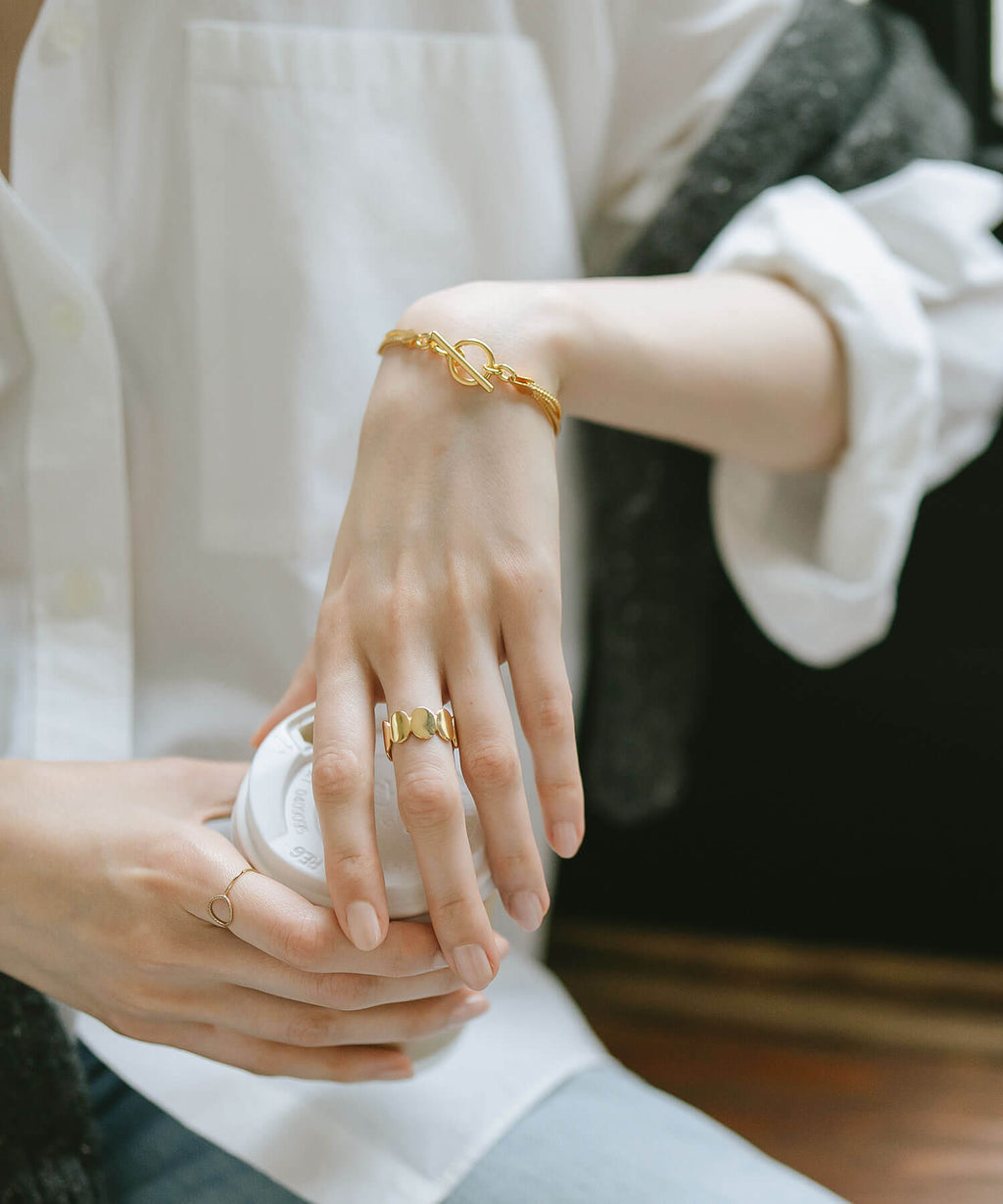 Oval Link Ring | AMALIA