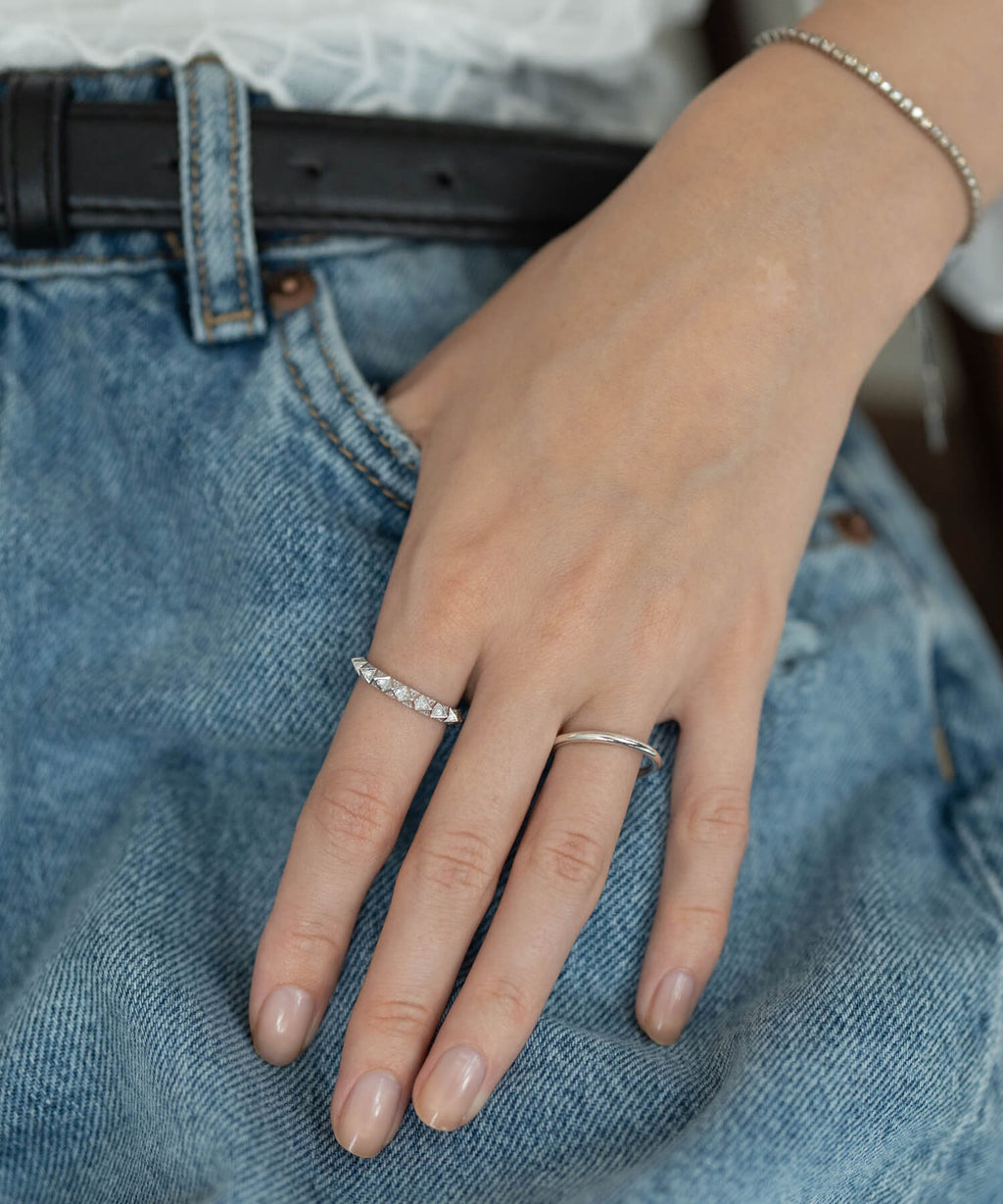 Silver925 pyramid studs ring | ZIREA RING