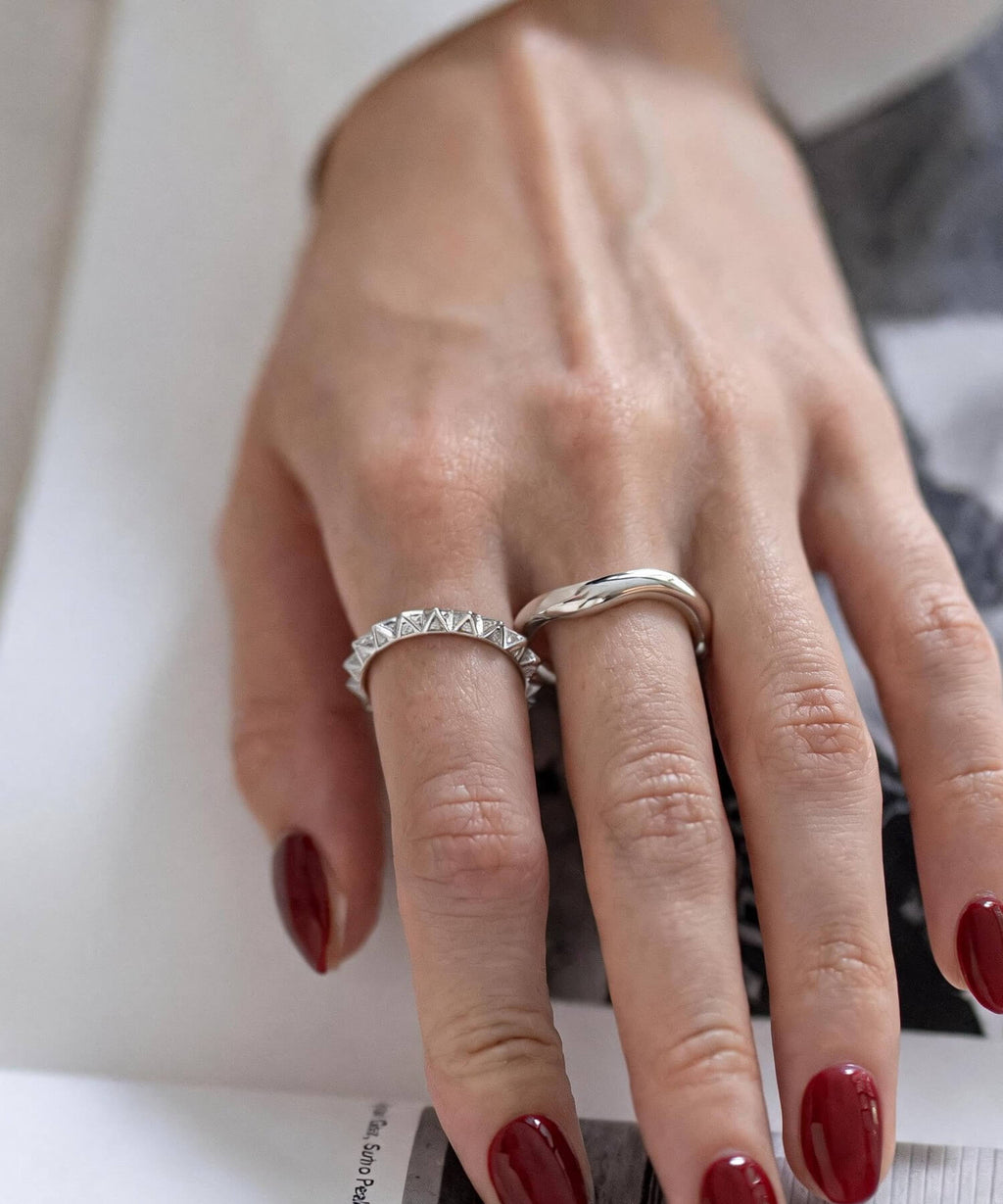 Silver925 pyramid studs ring | ZIREA RING
