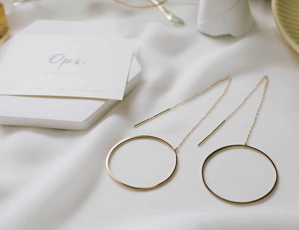 18K Gold Elegant Hoop Chain Earrings | DENEB