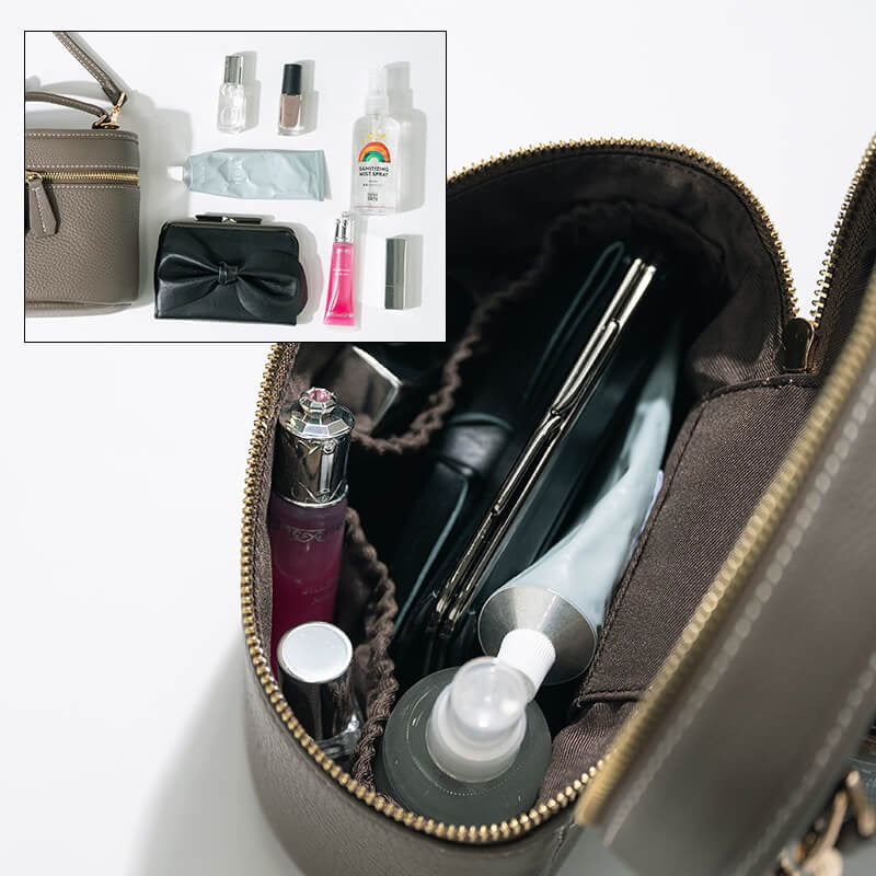 Leather vanity bag | BANIDY