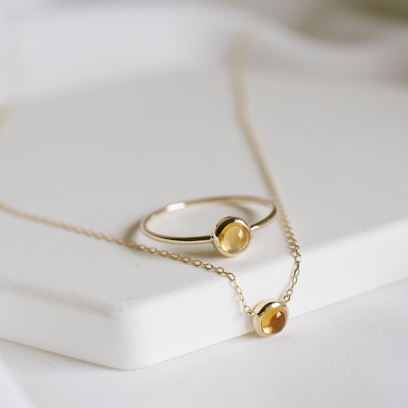 10K Gold 7color Gemstone Cabochon Ring | LUPAUS