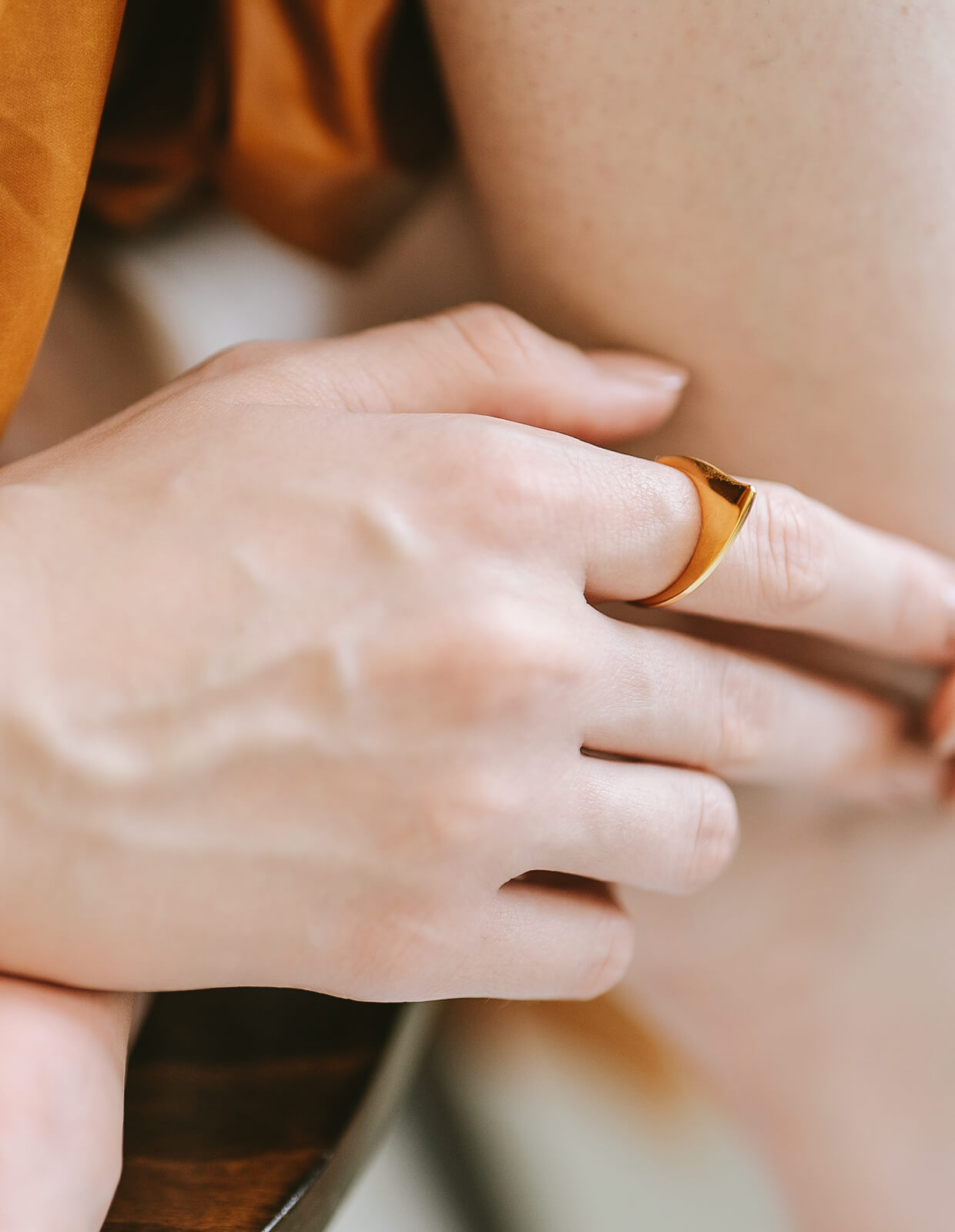 18K Gold Plated Sterling Silver Skiny Stacking Ring | LEIKKISA