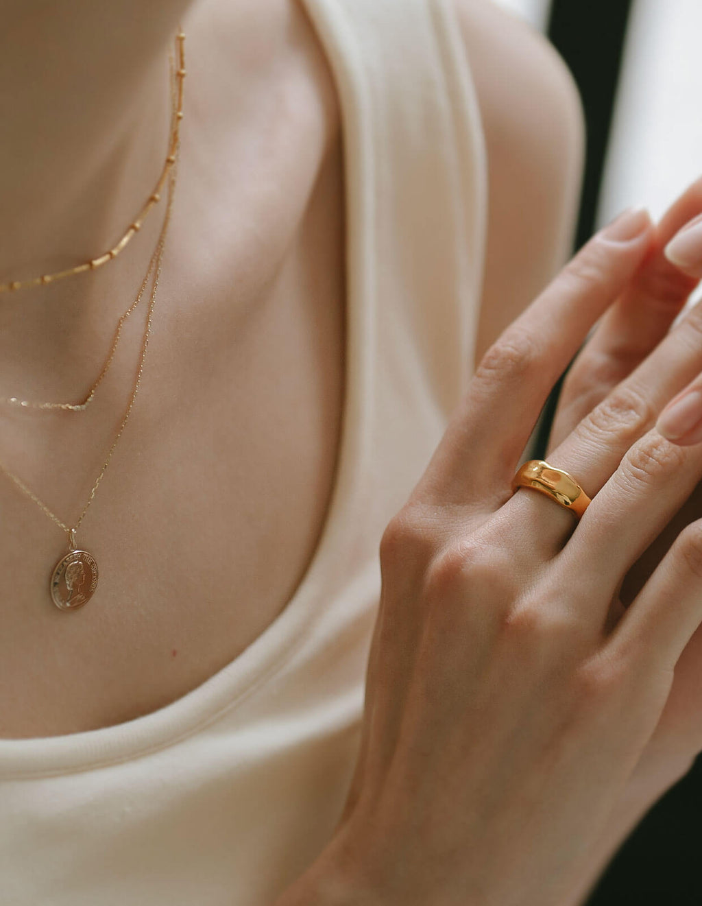 18K Gold Plated Sterling Silver Hammered Wide Ring | MOLUNE