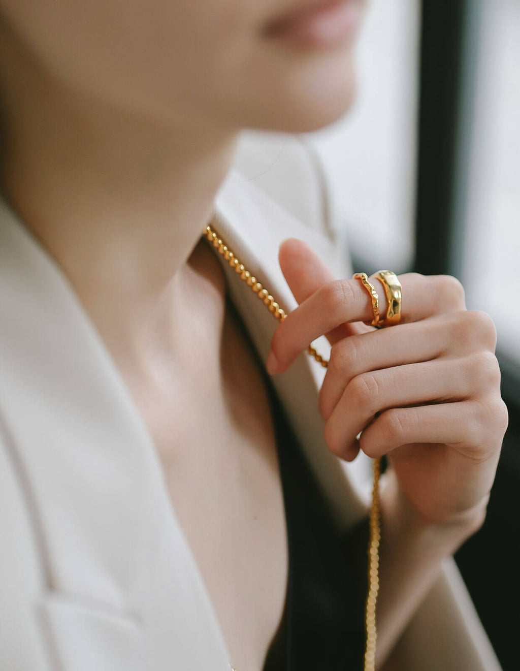 18K Gold Plated Sterling Silver Hammered Wide Ring | MOLUNE