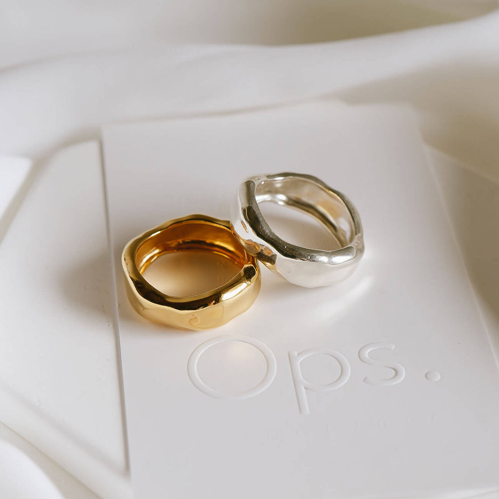 18K Gold Plated Sterling Silver Hammered Wide Ring | MOLUNE