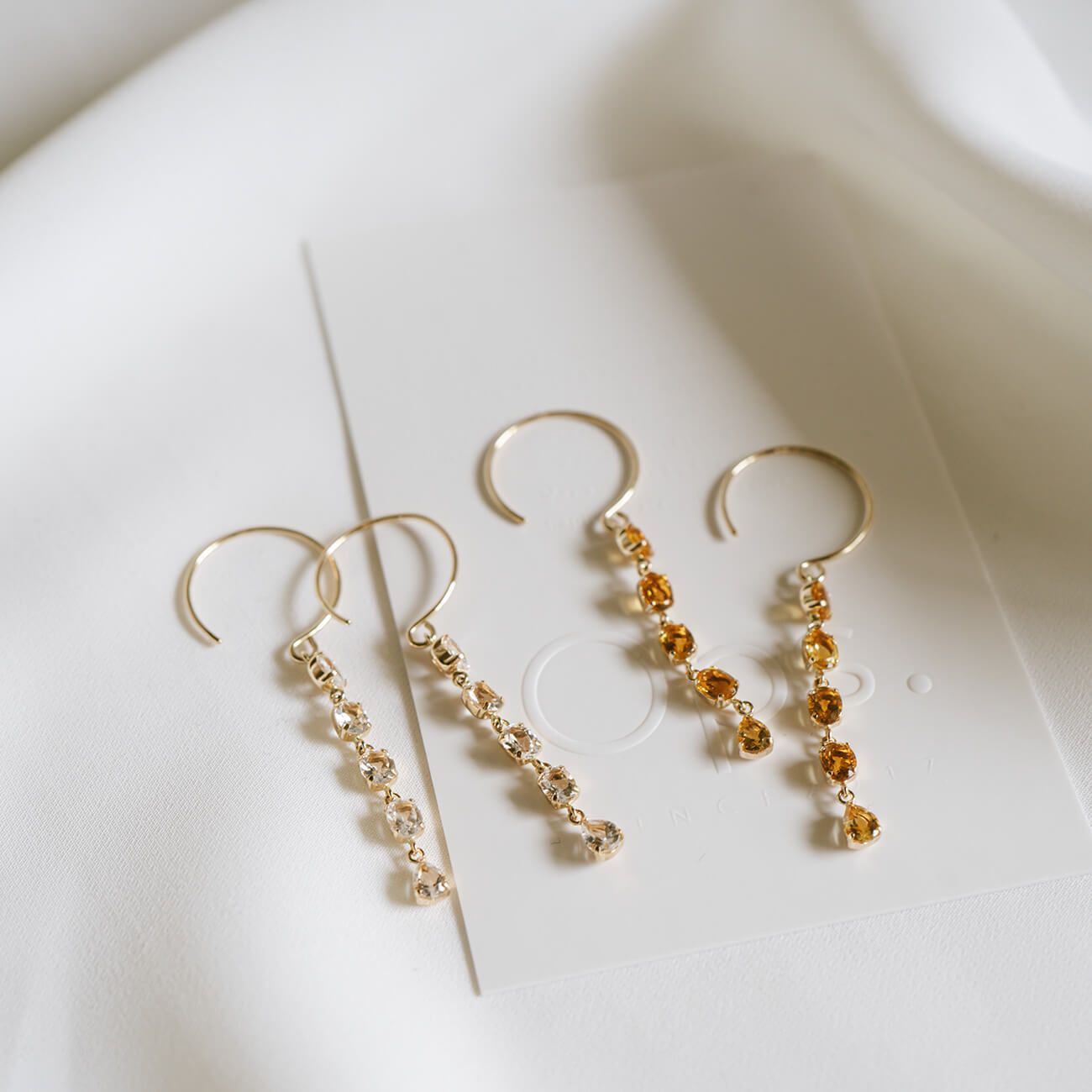 5 stations gemstone Earring | TRESOR CINQ PIERCE