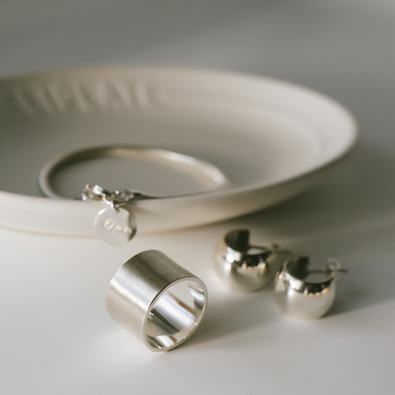 18K Gold Plated Sterling Silver Wide Tube Ring | TORONC MATTE