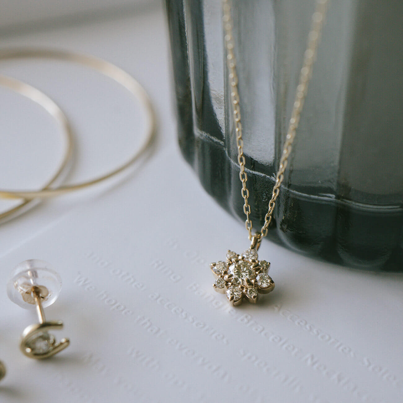 10K Gold Star Flower Diamond Necklace | ASTERI-POLARIS