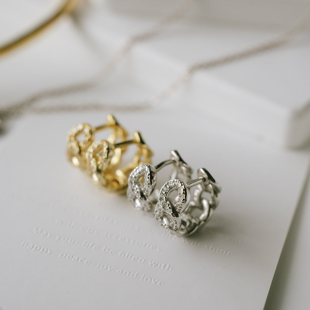 18K Gold Plated Sterling Silver Chain Cz Pave Hoop Earrings | KYKLOS-CHAIN