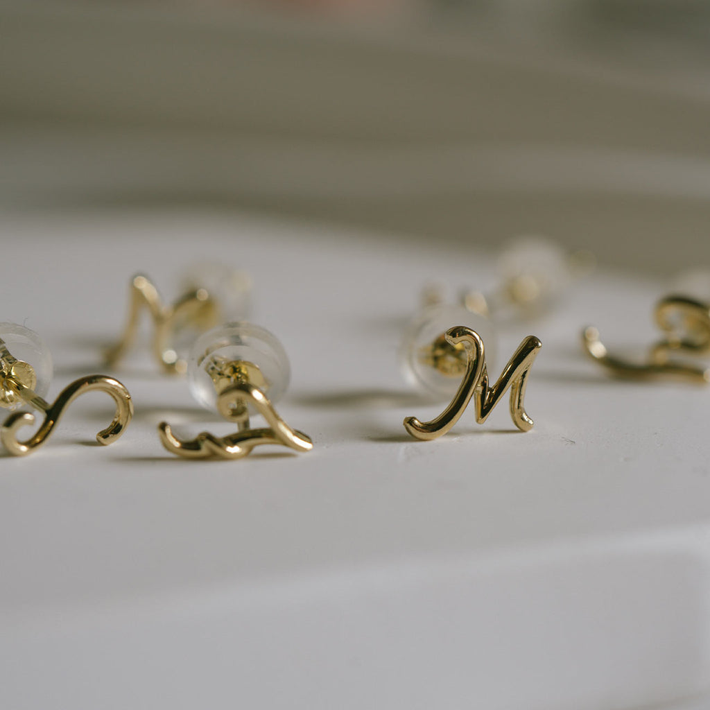 18K Gold Petit Cursive Initial Earring | MOLLICA LETTERA