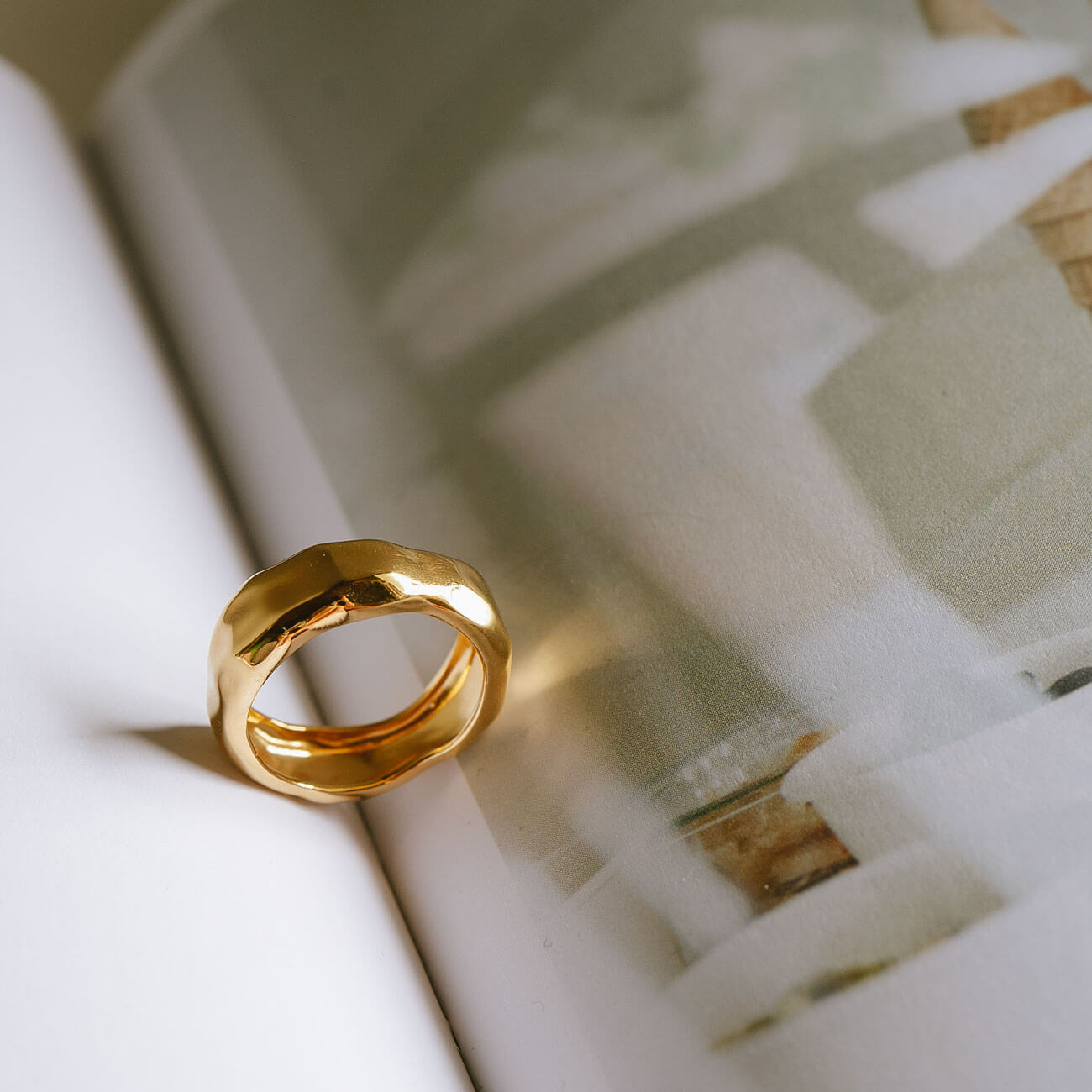 18K Gold Plated Sterling Silver Hammered Wide Ring | MOLUNE