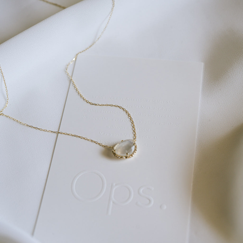10K Gold Moonstone Necklace | PROPRIUM NEBULA