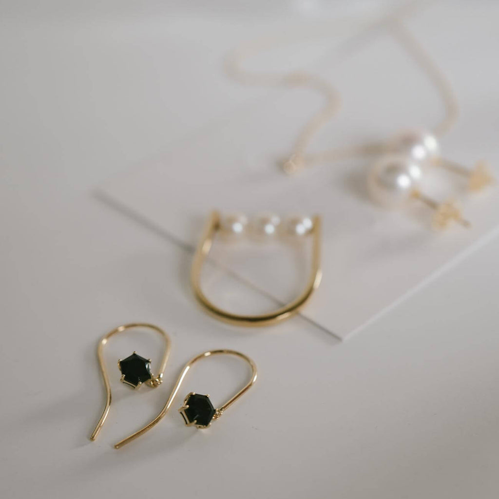 Gemstone Pentagonl Earring | TRESOR PENTA