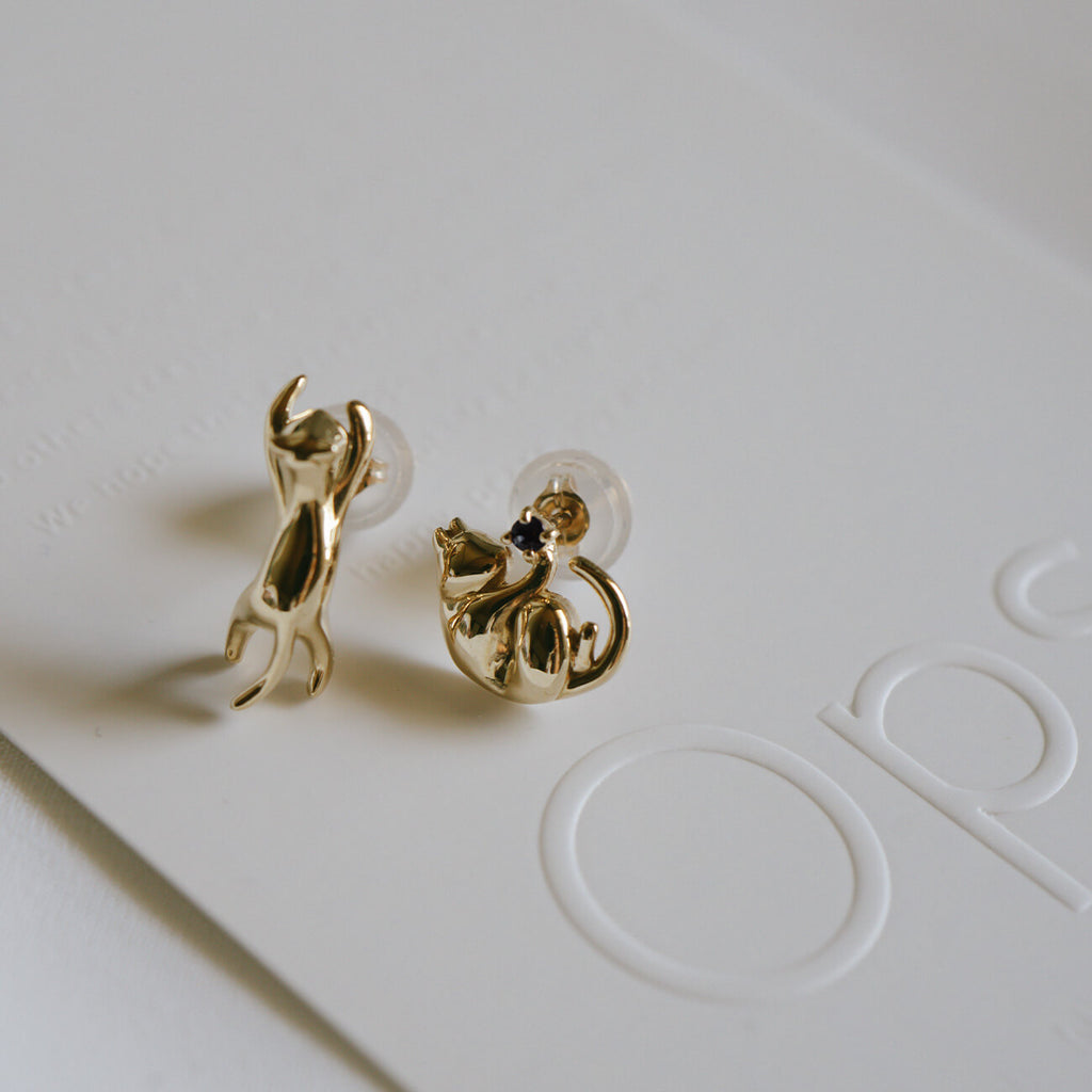 10K Gold Gemstone Cat Pierce | ZOI-CAT