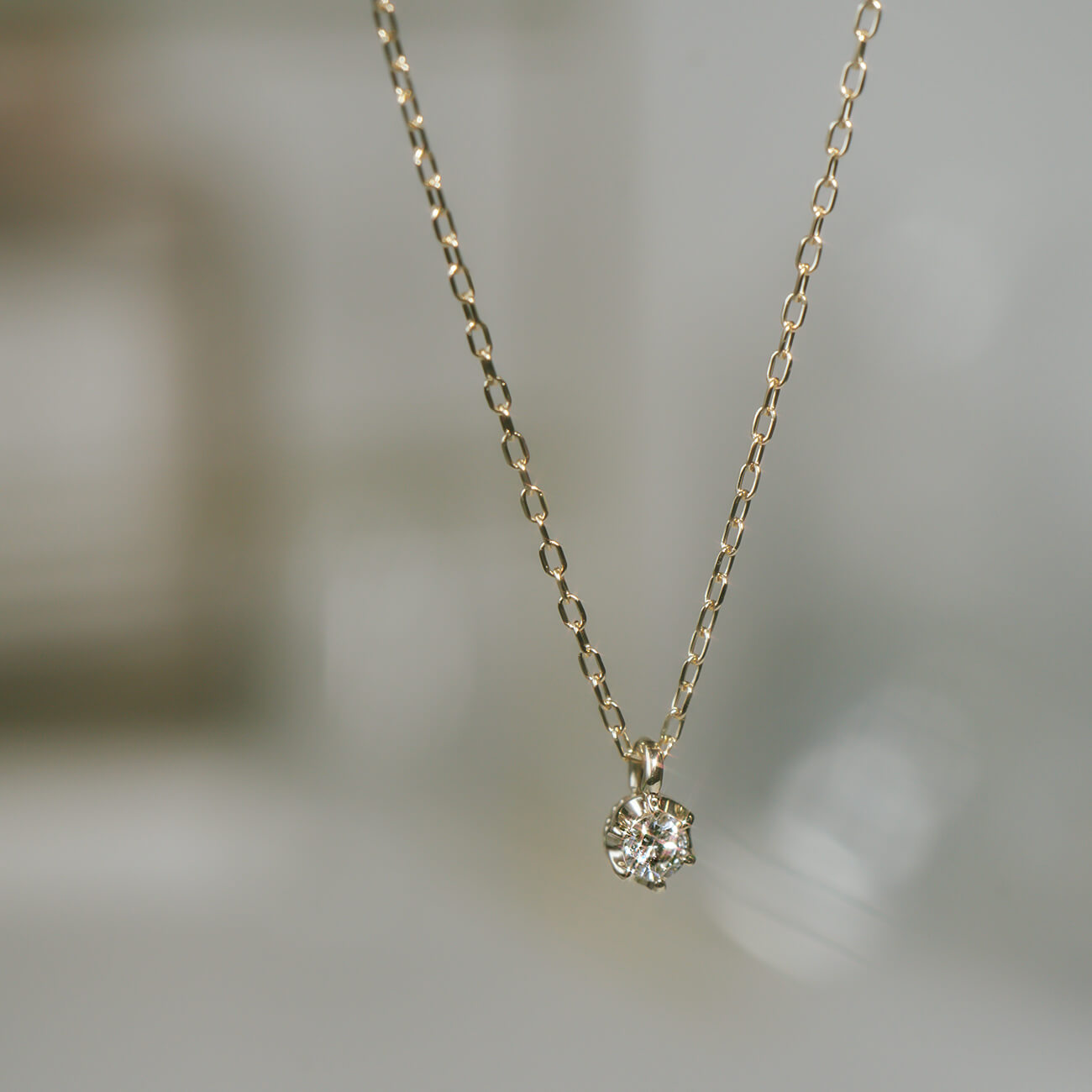 10K Gold Single Stone Diamond Necklace | ASTERI-SEIRIOS