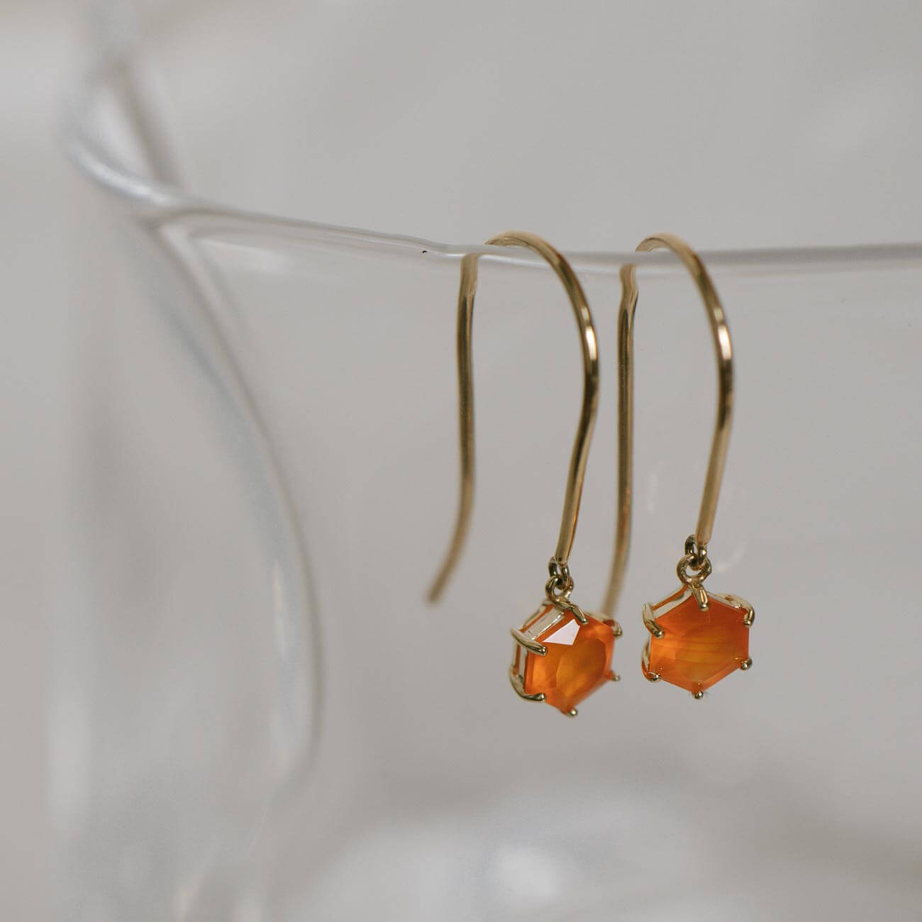 Gemstone Pentagonl Earring | TRESOR PENTA