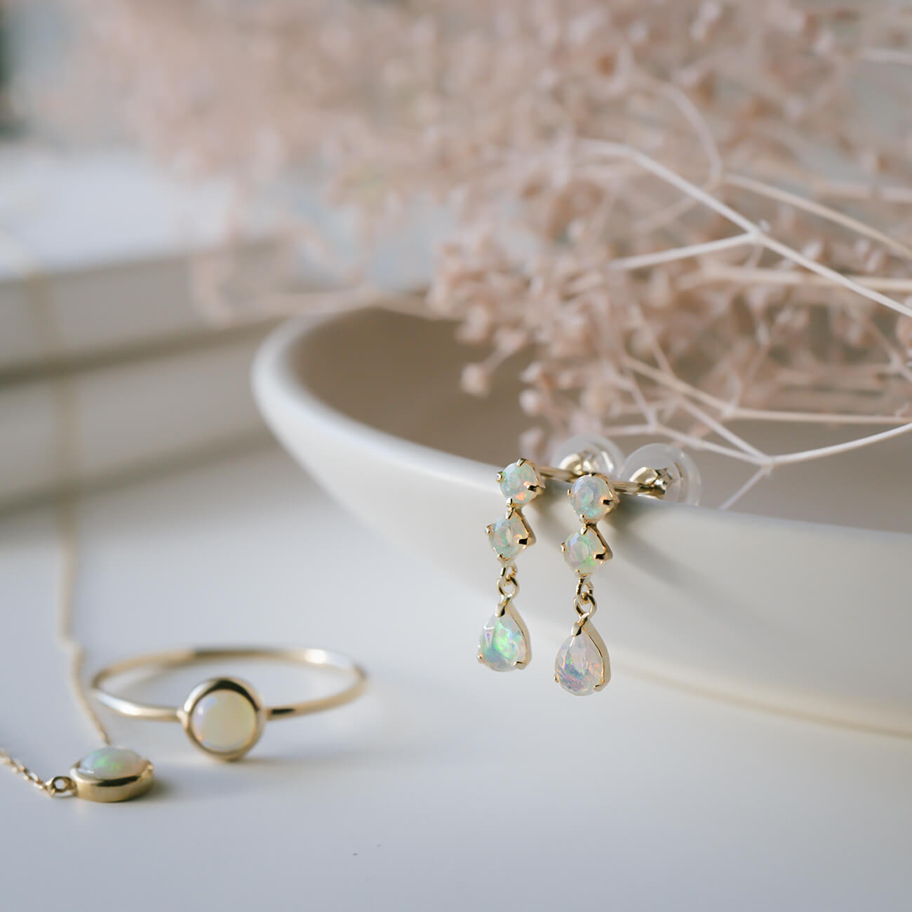 Gemstone Drop Earring | TRESOR TOROIS