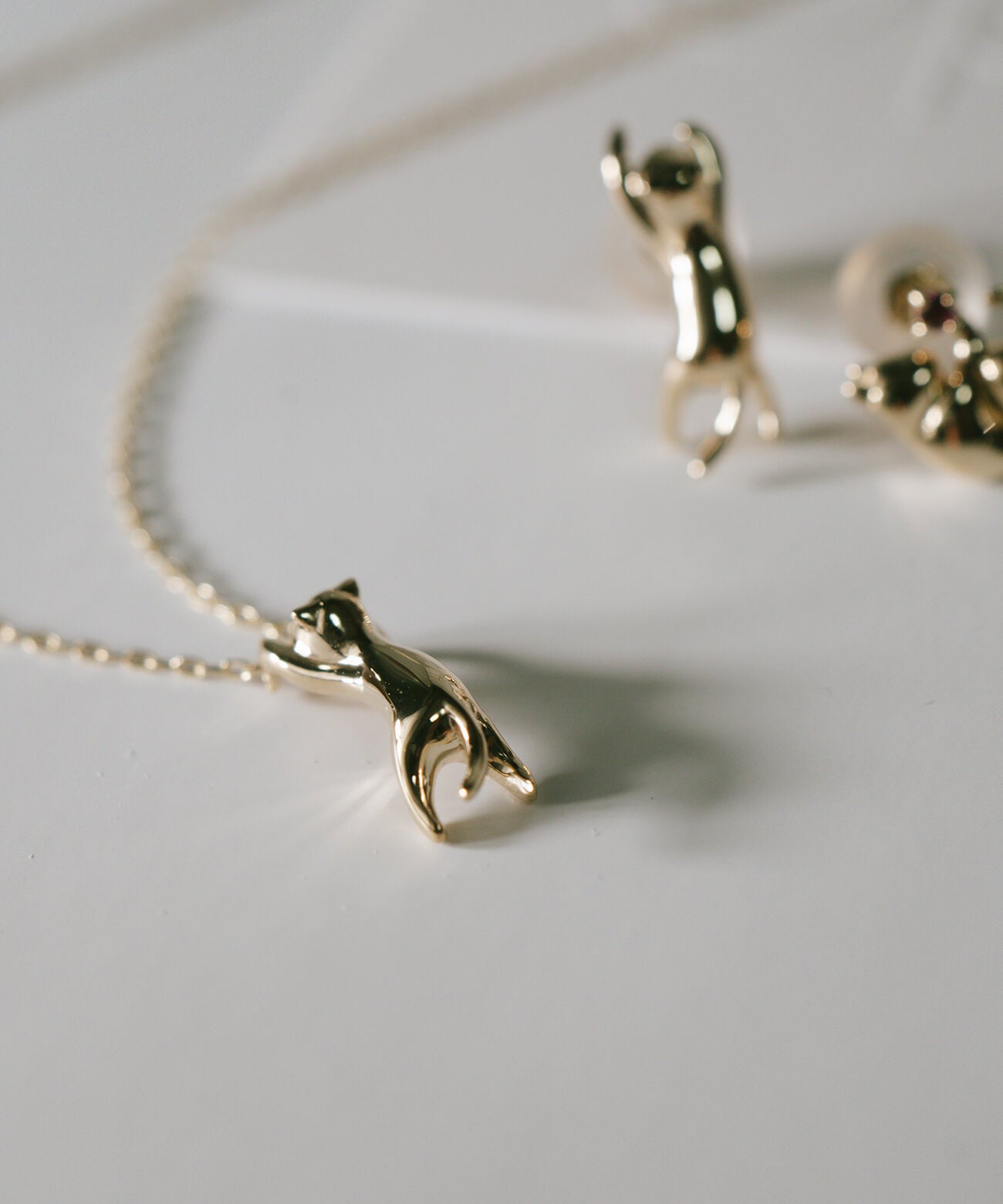 K10 Gold Cat Necklace  | ZOI-CAT NECKLACE