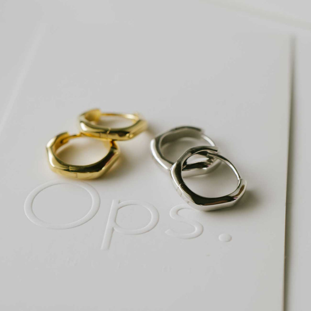 18K Gold Plated Sterling Silver Chunky Hoop Earrings | KYKLOS-WAVE