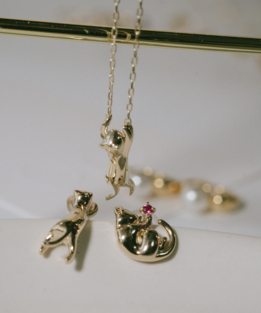 10K Gold Cat Necklace | ZOI-CAT