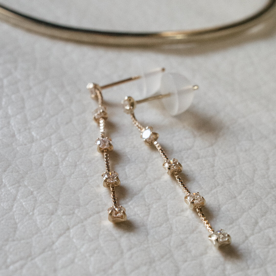 18K Gold 5diamond Swing Stud Earrings | FIDO