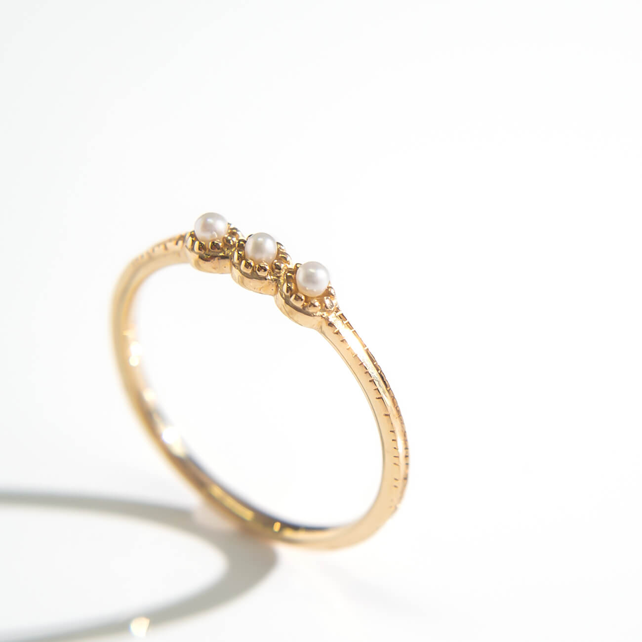 K10 Baby Pearl Gold Ring | ORIDA