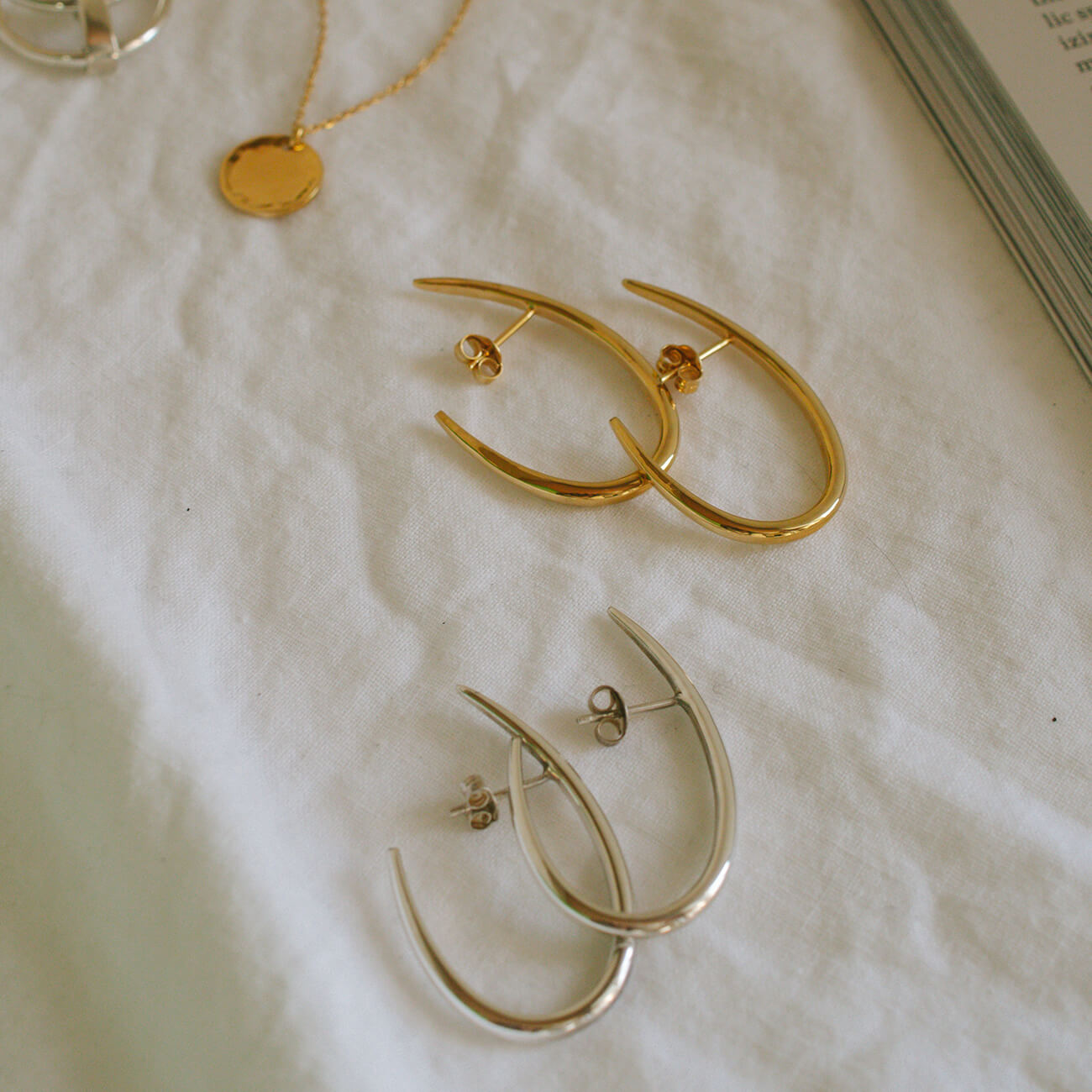 Silver925 Harf Hook Elegant Earrings | VIIDA
