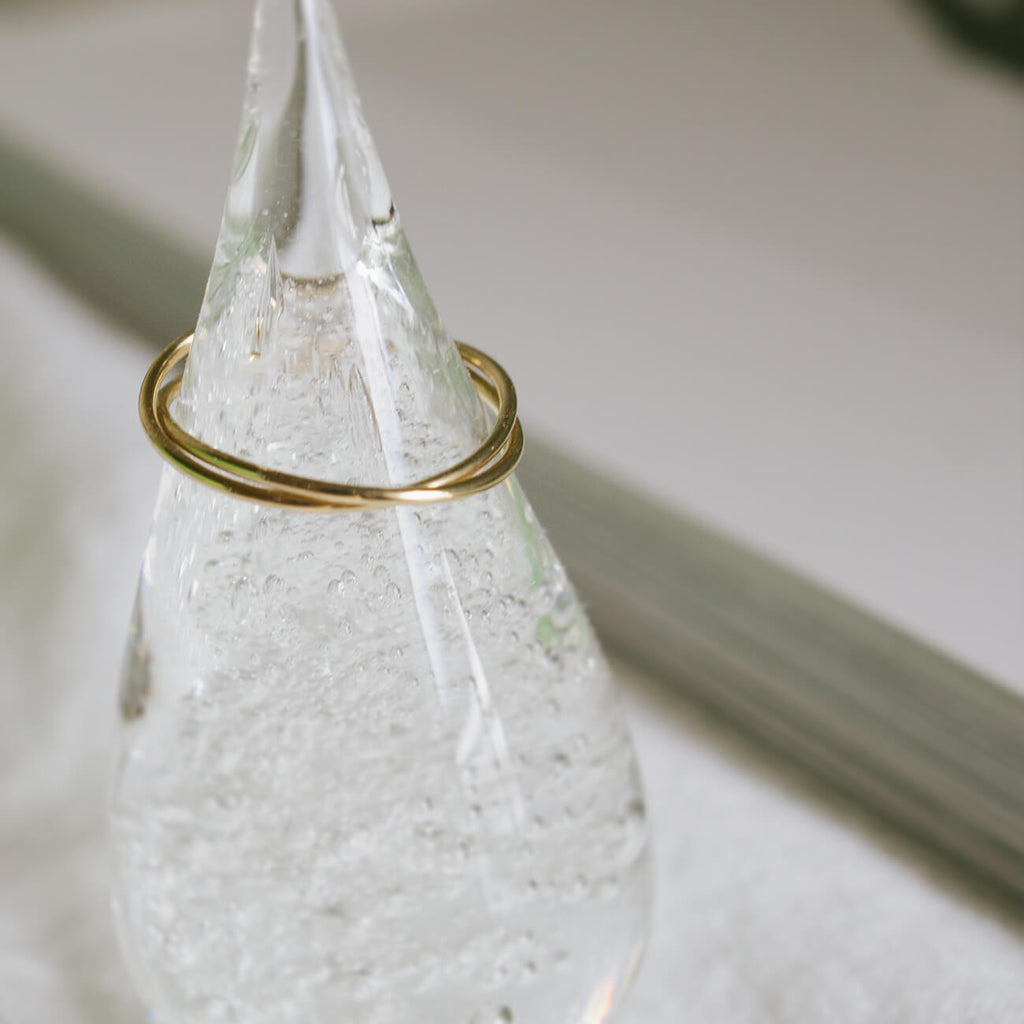 10K Gold Twisted Vine Ear Cuff | LINIA