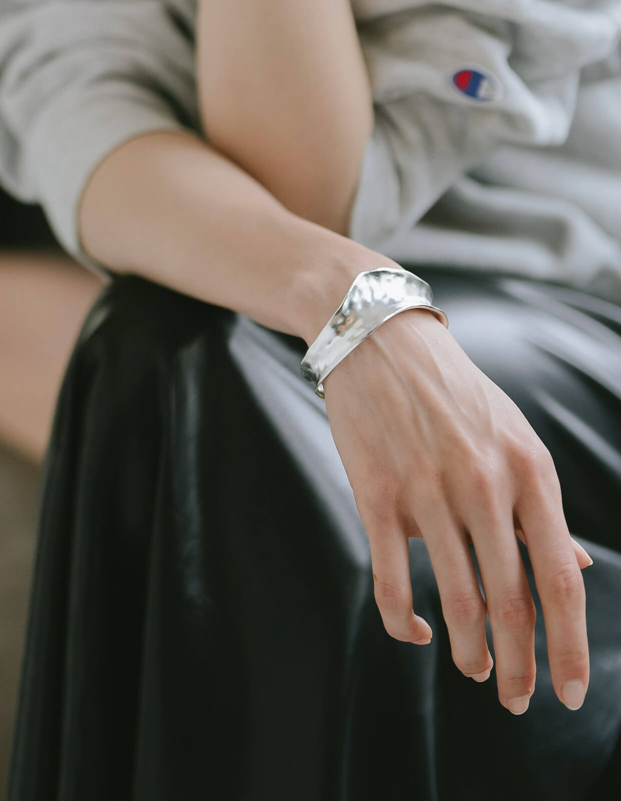 925 Sterling Silver Hammered Wide Bangle | ERZGE