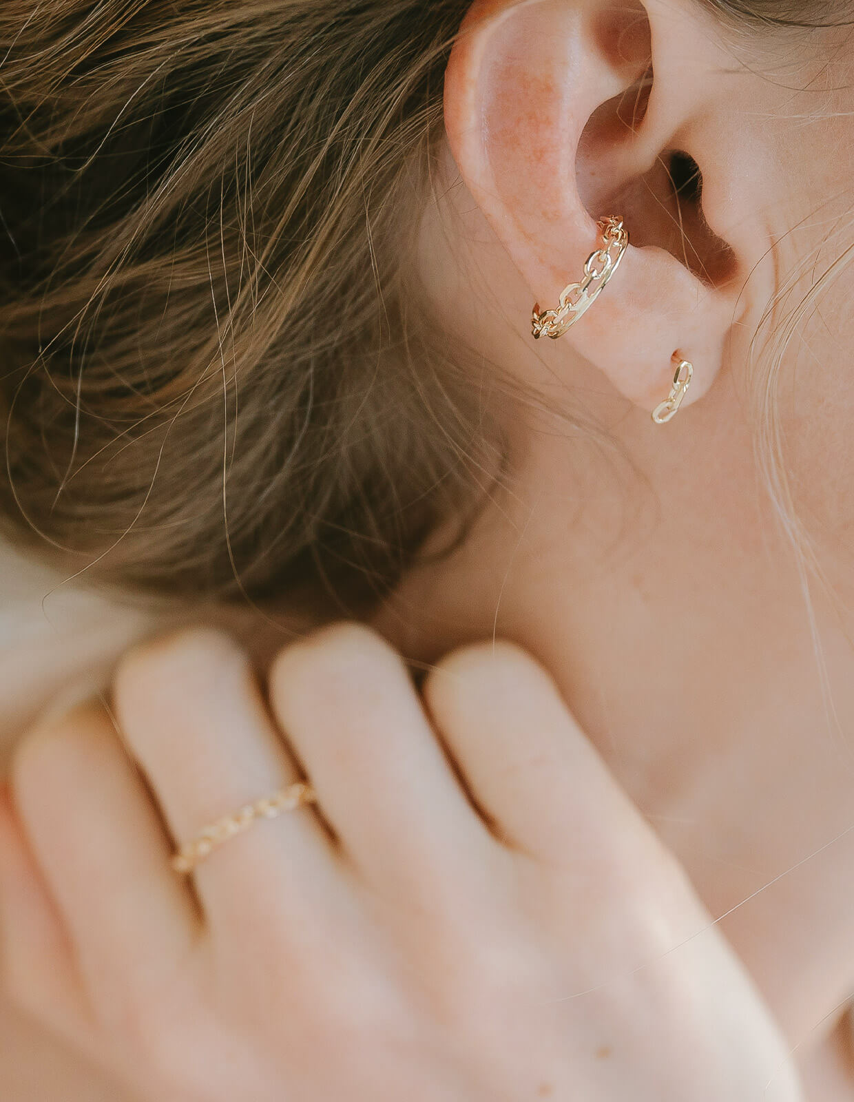 10K Gold Tiny Chain Link Pierce | KATENA