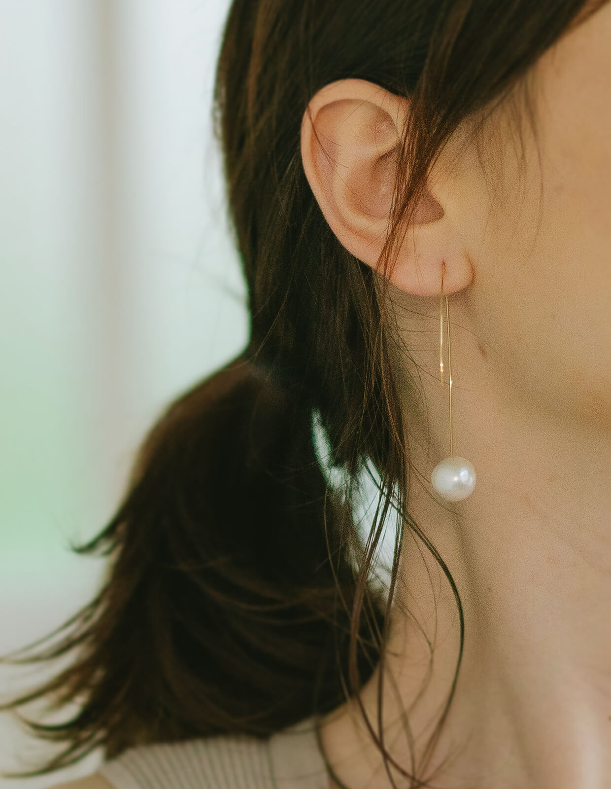 18K Baroque Pearl Swing Earrings | PENDULI-wht