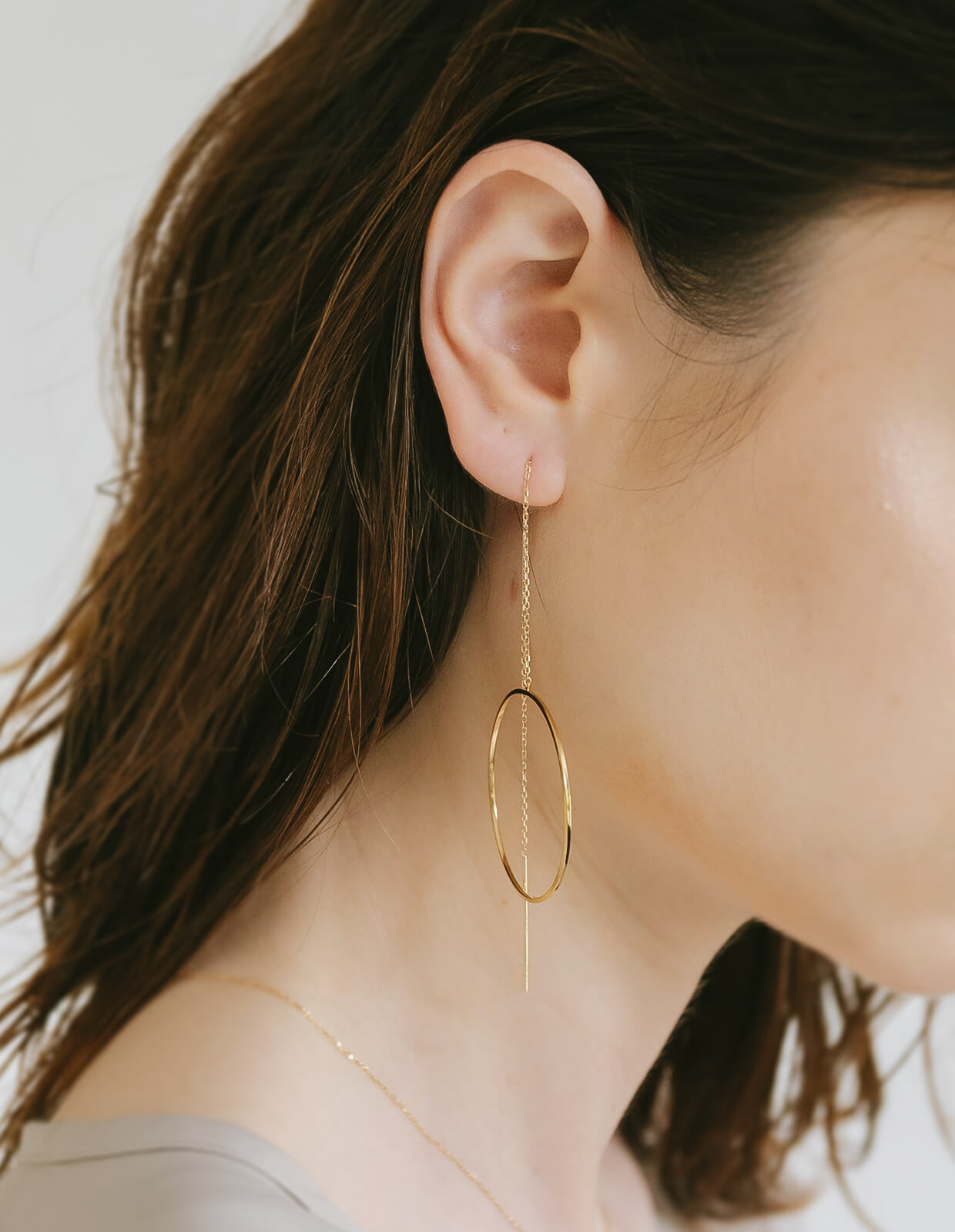 18K Gold Elegant Hoop Chain Earrings | DENEB