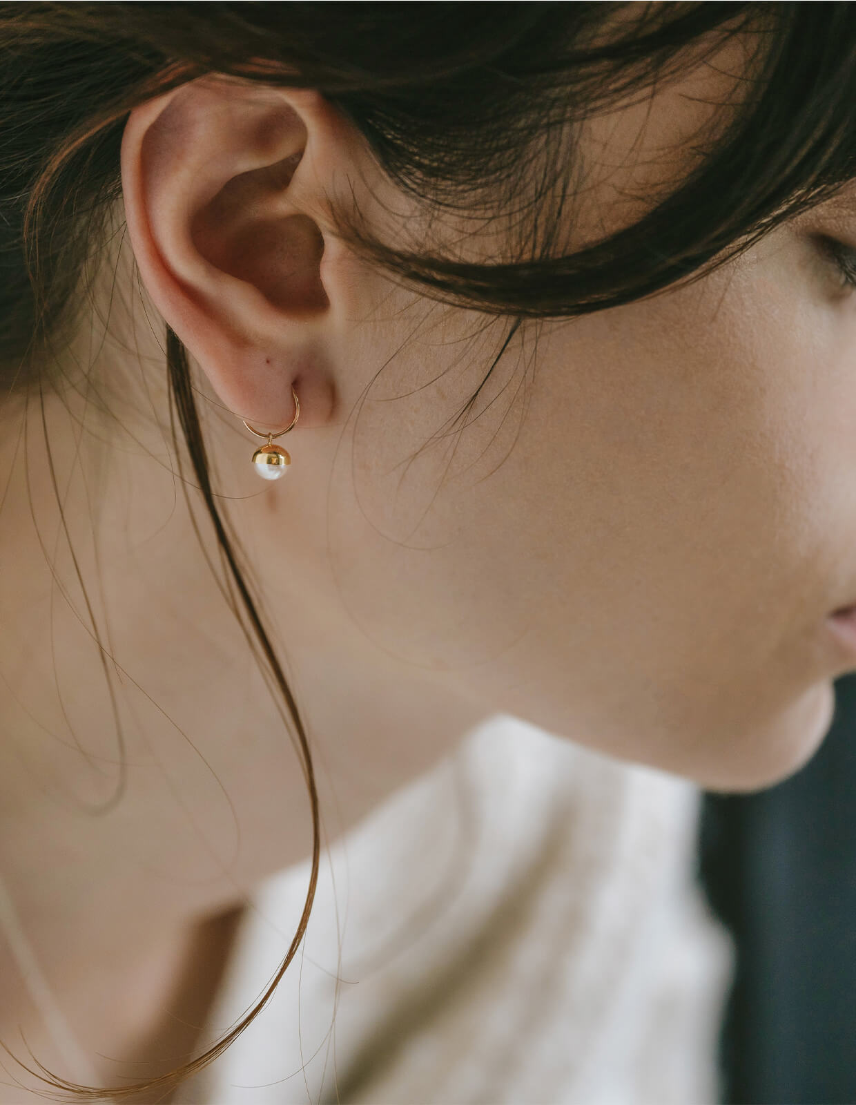 18K Ping Gold Swirl Pearl Earrings | SUZURAN