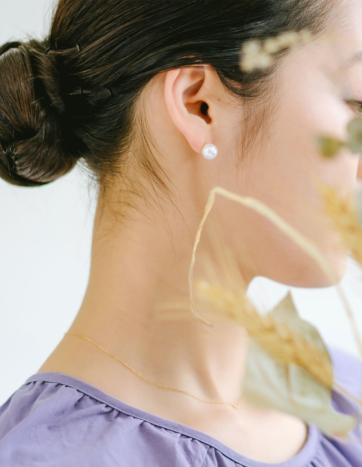 18K Gold Post 8.5mm-9mm High Quality Akoya Pearl Stud Earrings | DEORA