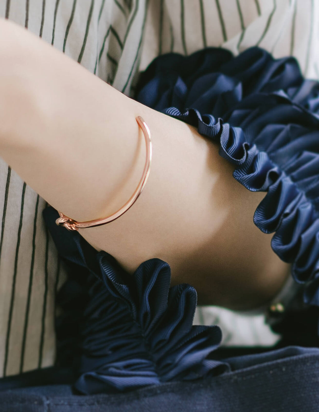 18K Gold Plated Sterling Silver Tight Knot Bangle | OBLIGA