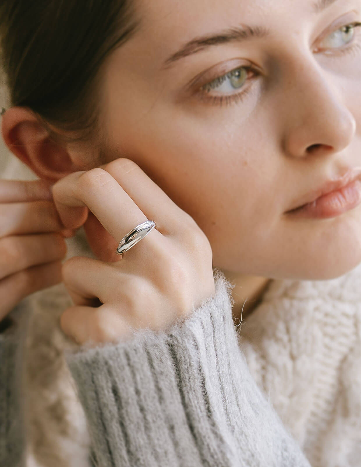 18K Gold Plated Sterling Silver Ripple Wave Ring | MIELIKKI-TUULI