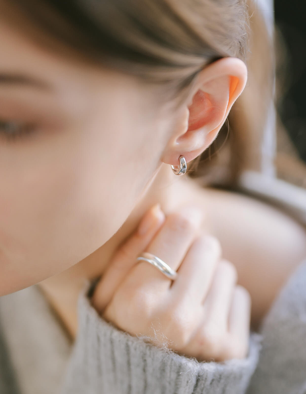 18K Gold Plated Sterling Silver Stout Tiny Hoop Earrings | KYKLOS-MOON