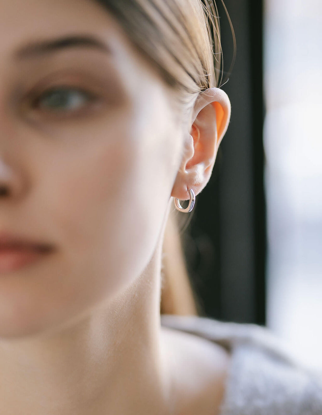 18K Gold Plated Sterling Silver Chunky Hoop Earrings | KYKLOS-WAVE