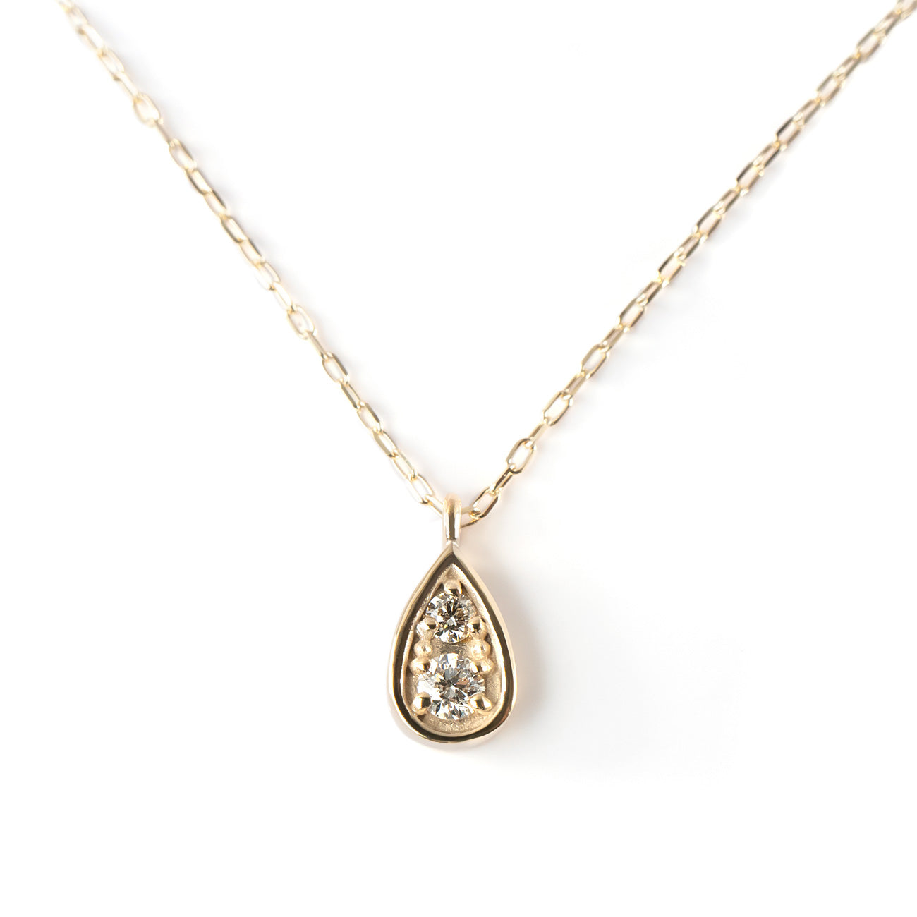 10K Gold Tiny Dorp Diamond Necklace | ASTERI-SPICA
