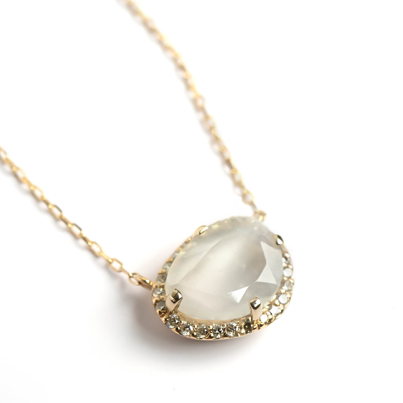 10K Gold Moonstone Necklace | PROPRIUM NEBULA