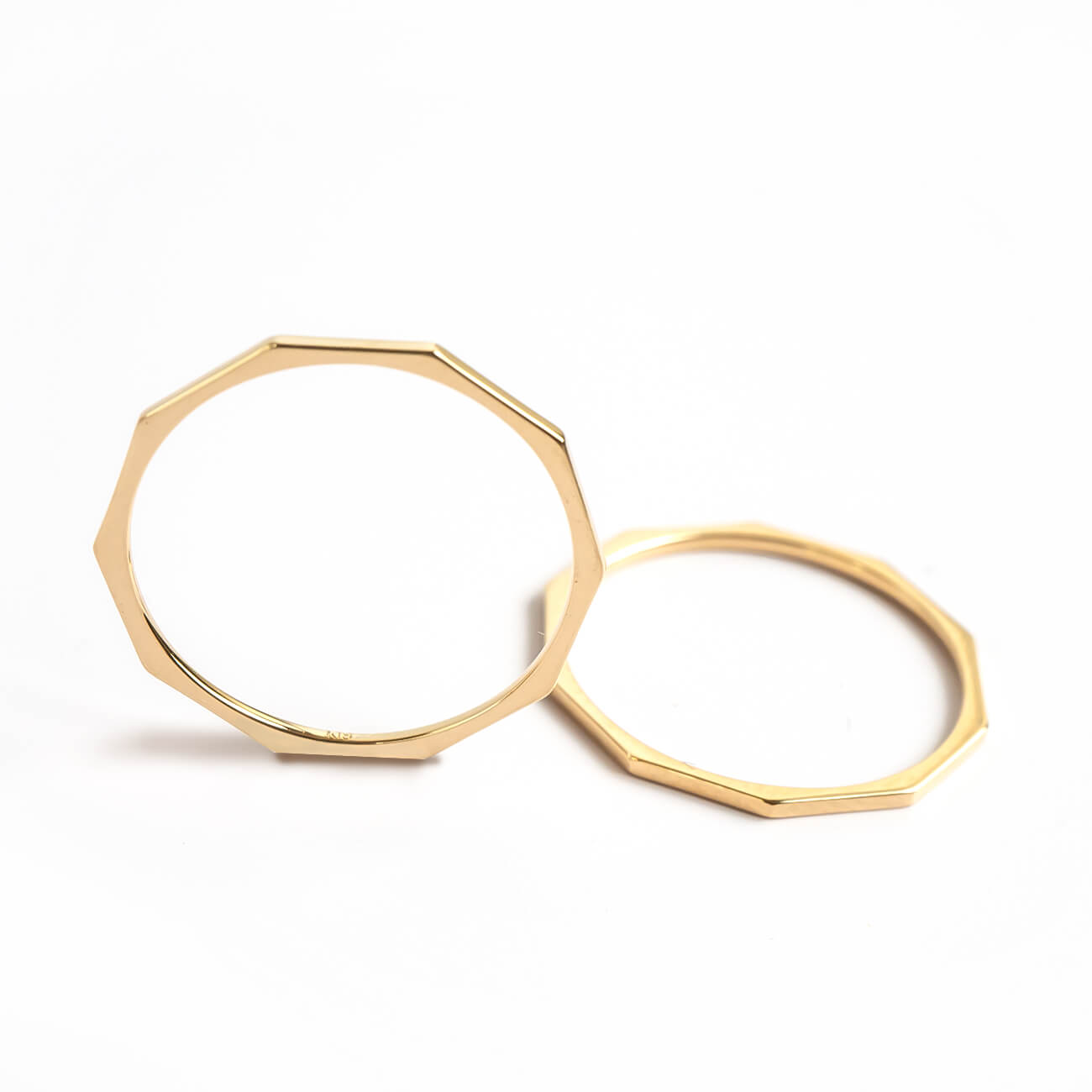 18K Gold Decagon Delicate Gold Ring | TOCACK
