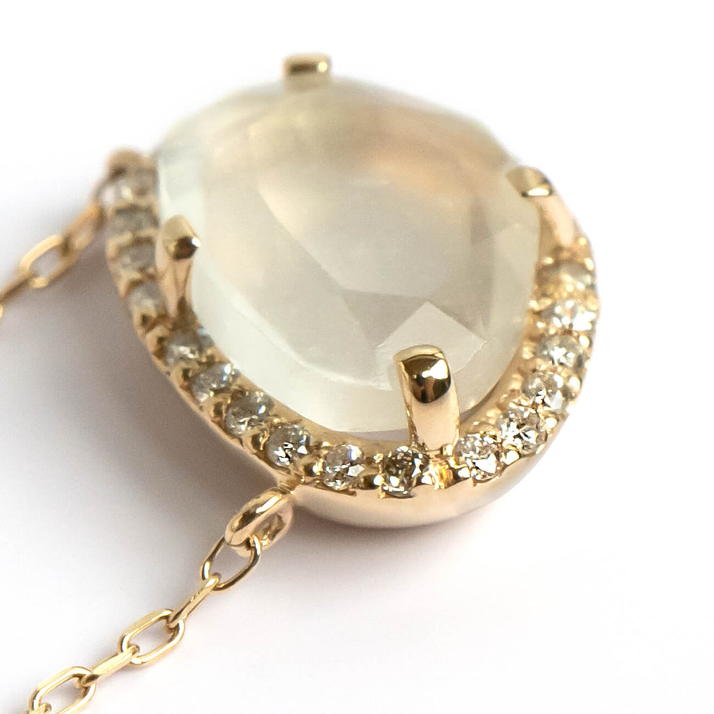 10K Gold Moonstone Necklace | PROPRIUM NEBULA