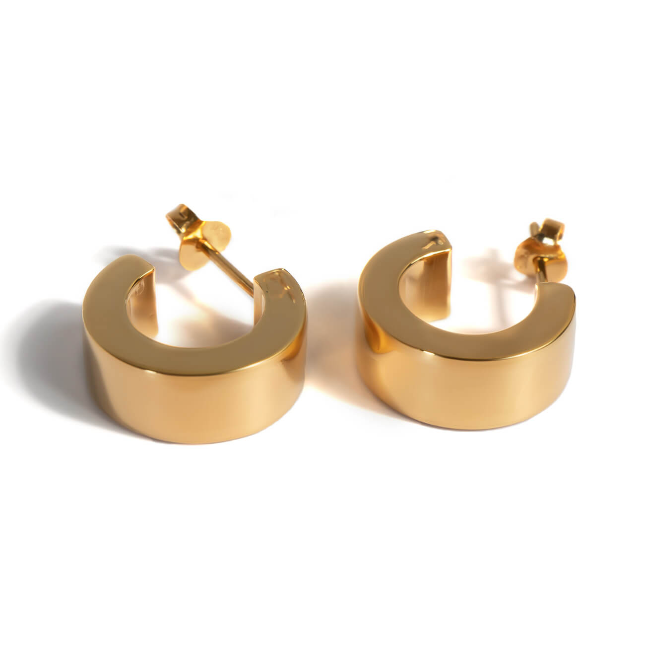 18K Gold Plated Sterling Silver Lustrou Hoop Pierce | CAPPIO